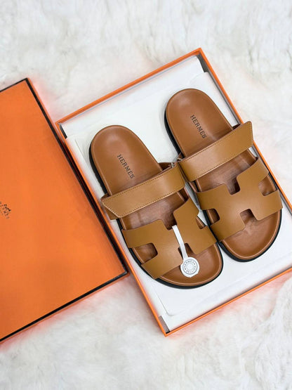 😍 HERMEES 😍

💎 _*VIP QUALITY +A*_ 💎
Size 37 To 41

490 dhs✅

Zain292
♥️♥️♥️