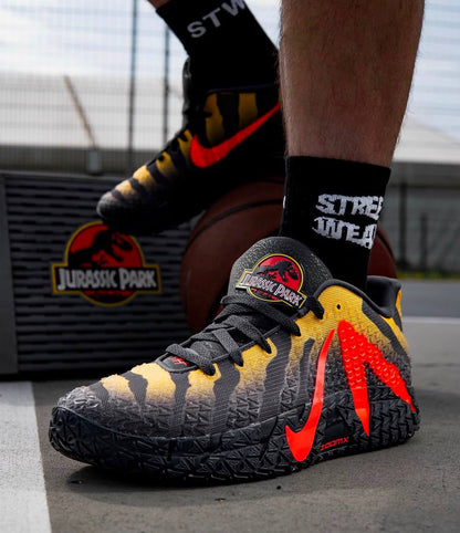 Nike x Jurassic Park Ja 3 EP 'Raptor' 
Nike x Jurassic Park Ja 3
EP'Explorer'
Size 40-46 ，
250 dhs💓

Zain18
♥️♥️♥️