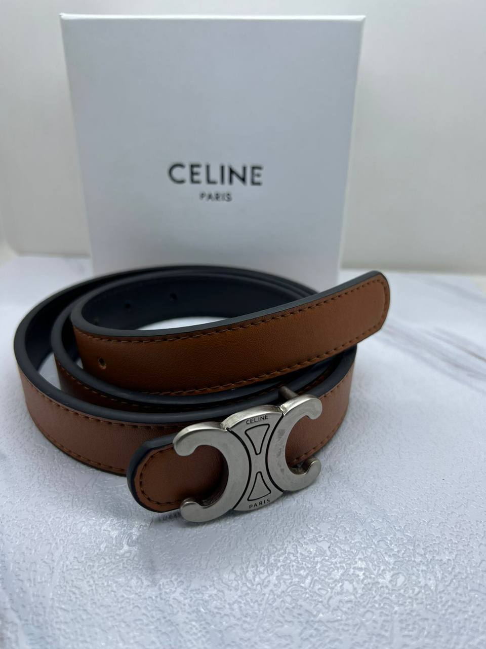 Belts 

50 dhs✅

with box
🎁🎁🎁

Zain182
♥️♥️♥️