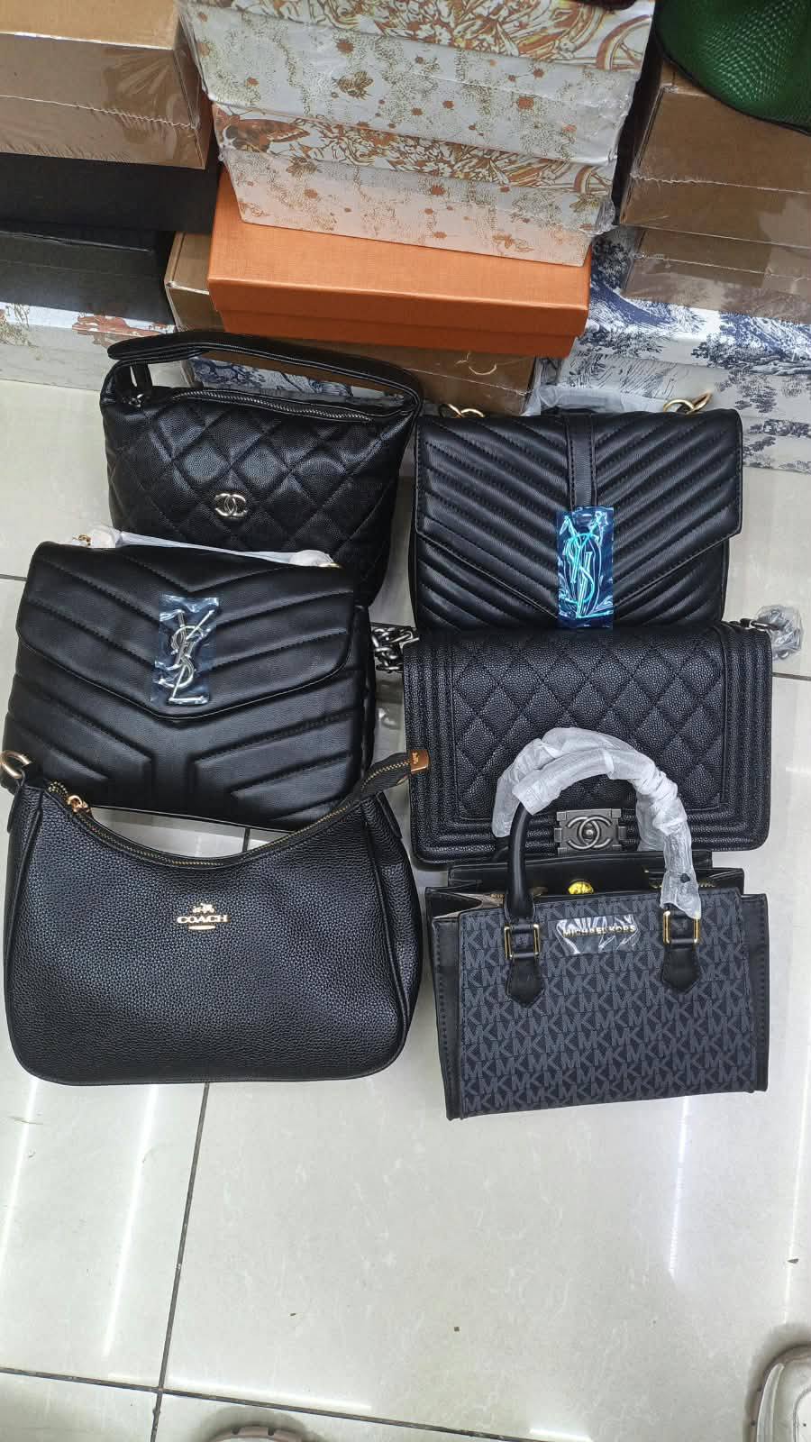 AVAILABLE 
LV
Prada
Ysl 
Coach
Gucci

70 dhs🇦🇪🇦🇪

Zain169
♥️♥️♥️