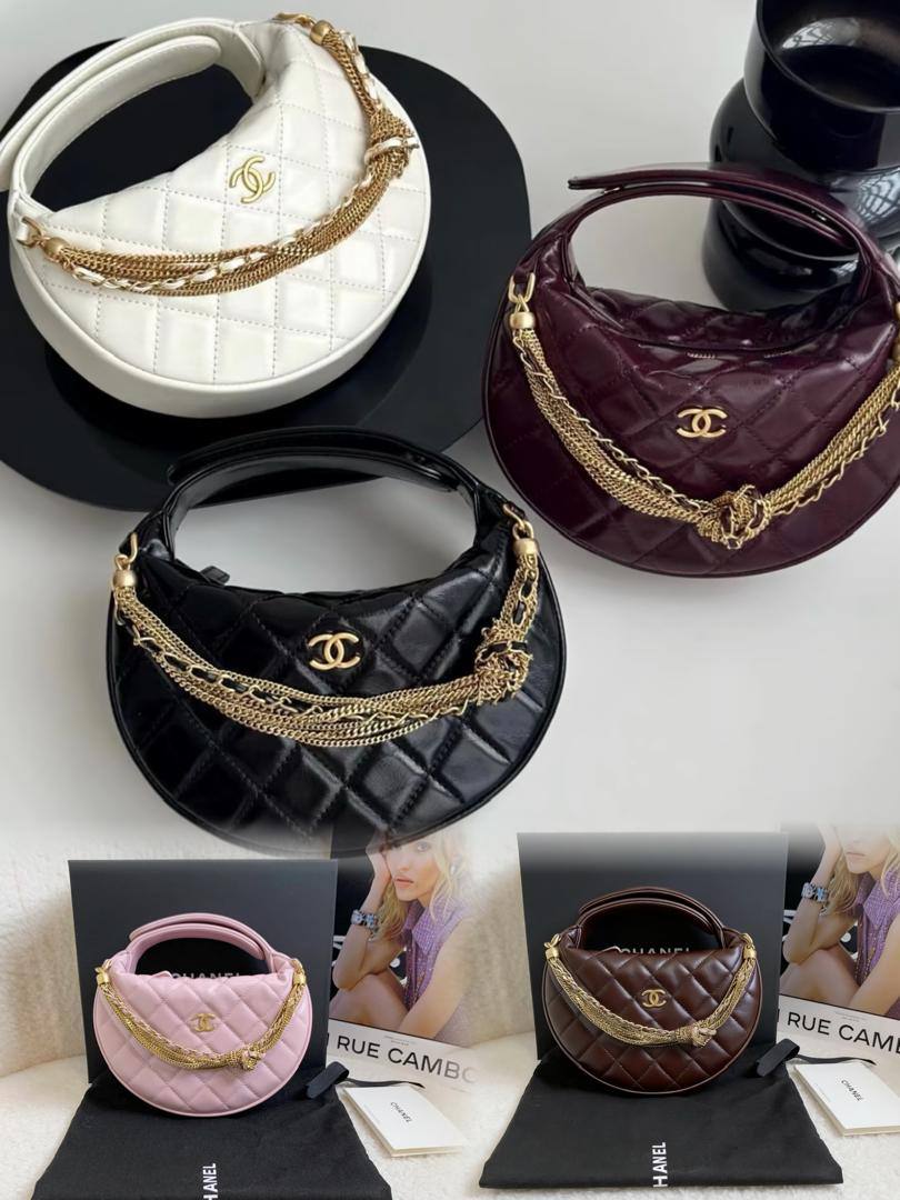 Chanel
100 dhs🌺
Good-quality 

with box
🎁🎁🎁

Zain35
♥️♥️♥️