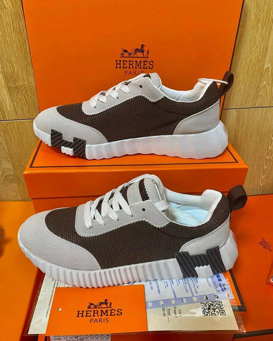 Hermes Shoes High Quality, 
Size 36 To 41 
130 dhs✅

Zain120
♥️♥️♥️