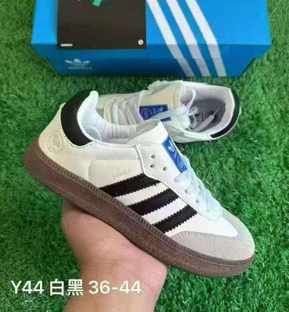 Nike
Size 36-44
80 dhs🪙💕

Zain17
♥️♥️♥️