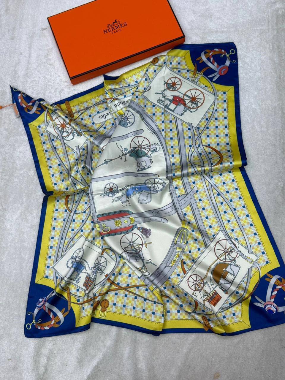 Silk square scarf 
40 dhs🇦🇪🇦🇪
Size 90*90

Zain93
♥️♥️♥️