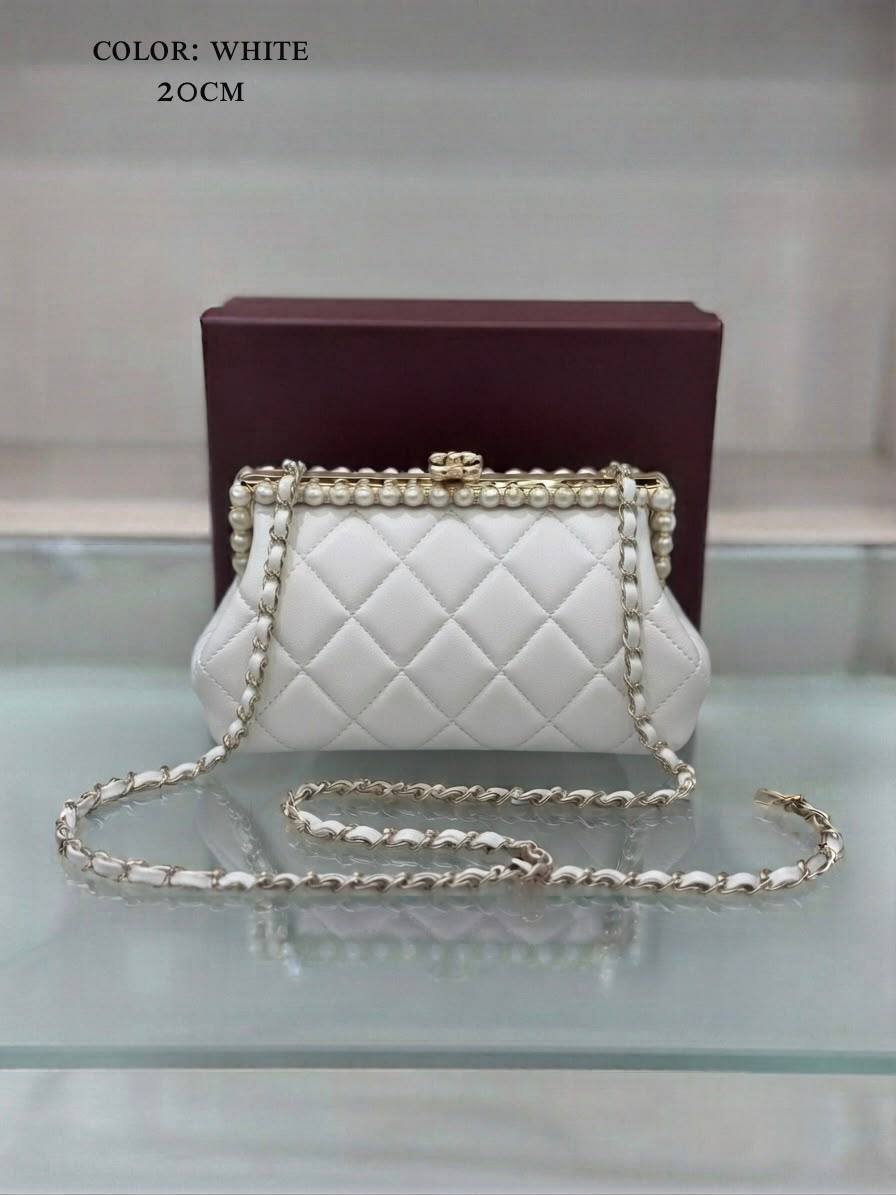 Chanel ᴄʟᴜᴛᴄʜ ᴘᴇᴀʀʟʏ ʙᴀɢ
ᴅᴇsɪɢɴ ɪᴍɪᴛᴀᴛɪᴏɴ ᴘᴇᴀʀʟ ᴇʟᴇɢᴀɴᴄᴇ
ɢᴏʟᴅʜᴀʀᴅᴡᴀʀᴇ ʟᴏɴɢ sʟɪɴɢ
ᴄʟᴏsᴜʀᴇ sᴇᴄᴜʀᴇ ᴛᴏᴘ ғᴀsᴛᴇɴɪɴɢ
ᴡɪᴛʜʙᴏx
sᴏғᴛ ᴛᴇxᴛᴜʀᴇ ᴏғ ʟᴀᴍʙsᴋɪɴ ᴍᴀᴛᴇʀɪᴀʟ
sɪᴢᴇ:20ᴄᴍ
120 dhs🇦🇪🇦🇪

Zain56
♥️♥️♥️