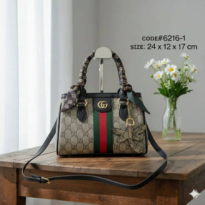 GUCCI ᴏᴘʜɪᴅɪᴀ ᴍɪɴɪ
ᴛᴏᴛᴇʙᴀɢ ɪɴ GG sᴜᴘʀᴇᴍᴇ
ᴄᴏᴀᴛᴇᴅ ᴄᴀɴᴠᴀs ᴍᴀᴛᴇʀɪᴀʟ
sɪɢɴᴀᴛᴜʀᴇ ɢʀᴇᴇɴ & ʀᴇᴅ ᴡᴇʙ sᴛʀɪᴘᴇ
ᴡɪᴛʜ ᴛᴡɪʟʟʏ 🎗️ ᴀɴᴅ ʟᴏɴɢ ʙᴇʟᴛ
3 ᴄᴏᴍᴘᴀʀᴛᴍᴇɴᴛ ɪɴsɪᴅᴇ
sɪᴢᴇ / 24 cm

70 dhs💓

Zain31
♥️♥️♥️