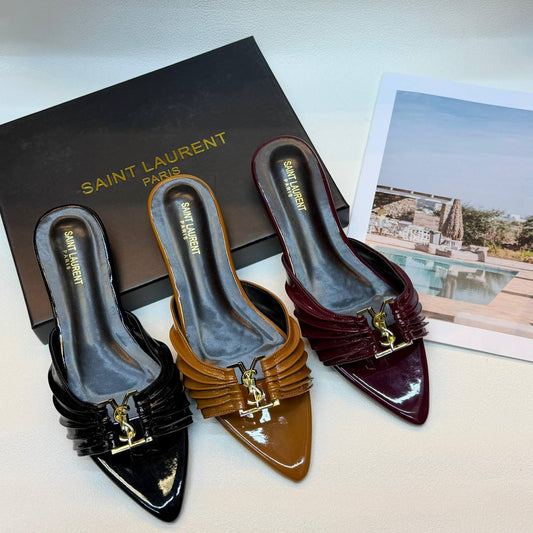 YSL 
Size 36to41
70 dhs🪙🌨️

Zain236
♥️♥️♥️