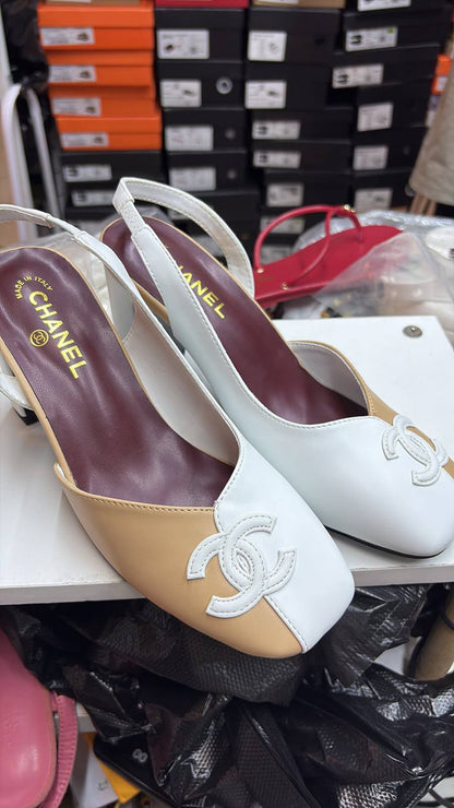 Chanel

36-41，
150 dhs🇦🇪🇦🇪

Zain145
♥️♥️♥️