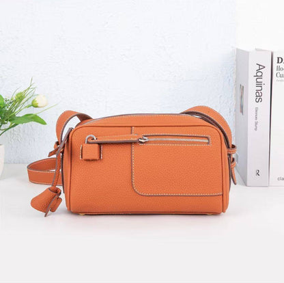 HERMES 
 GOOD QUALITY 
WITH BOX  
🎁🎁🎁

100 dhs✅

Zain39
♥️♥️♥️