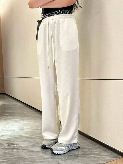 *New collections      
160 dhs🪙💕
*good  quality  ✅
*Sizes:S M L 
*AVAILABLE NOW*

Zain231
♥️♥️♥️