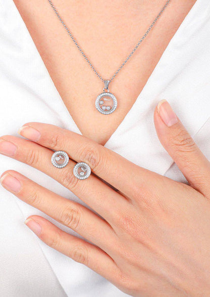 Chopard SET
MASTER
85 DHS🇦🇪🇦🇪
Necklace  &  Earrings
With Box And Paper Bag🛍️🎁

Zain89
♥️♥️♥️