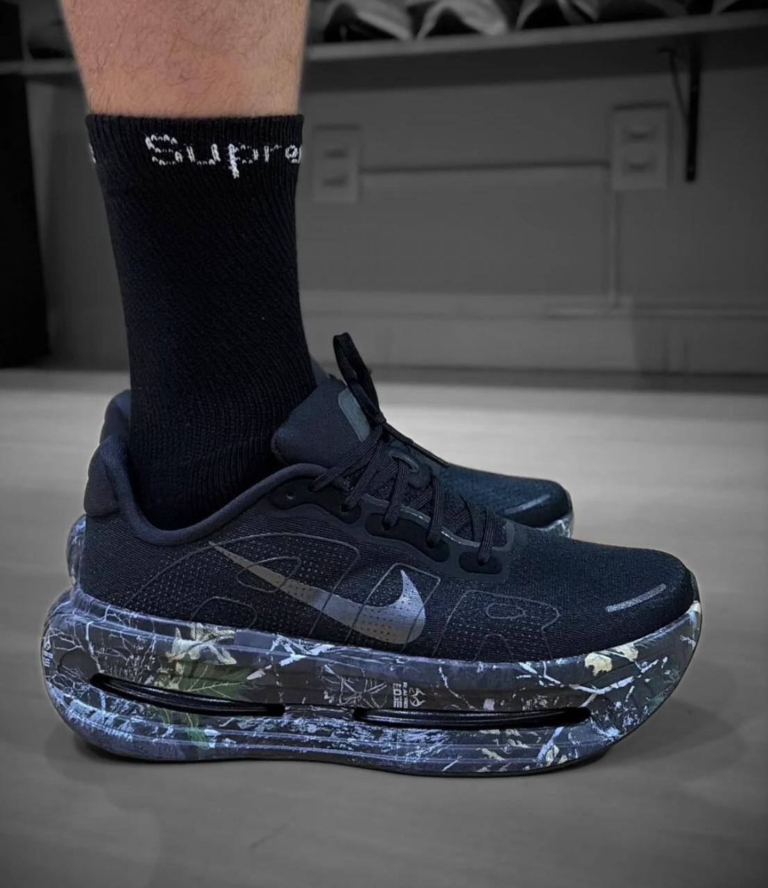 new come
Nike Vomero Premium
Realtree Camo Black，
Size 36-45 ，
250 dhs✅

Zain18
♥️♥️♥️