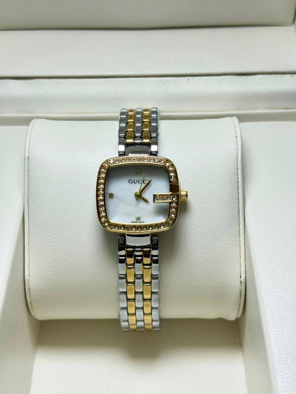 Gucci Ladies
55 dhs🪙🌨️

Zain29
♥️♥️♥️