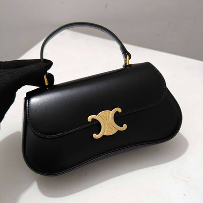 Celine Master
260 dhs🪙🌨️

Zain10
♥️♥️♥️
