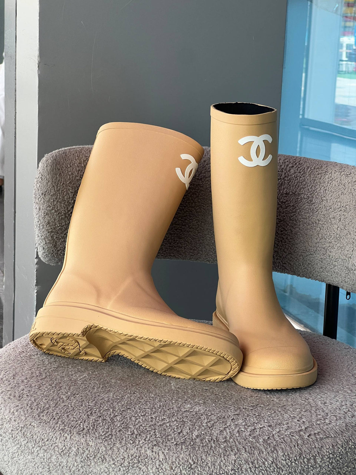 Chanel Boot
36-41

_Super master high quality_🪡
500 dhs🇦🇪🇦🇪🇦🇪

Zain176
♥️♥️♥️