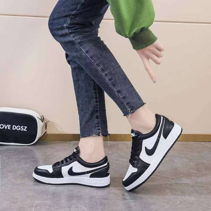 New Stock
Size 36to41   
50 dhs❤️

Zain163
♥️♥️♥️