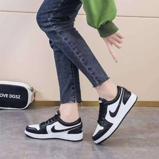 New Stock
Size 36to41   
50 dhs❤️

Zain163
♥️♥️♥️