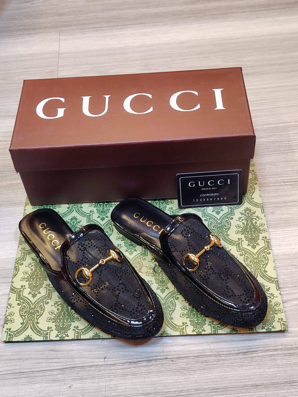 Gucci Shoes 
High Quality 
New Arrived 
Size 36 To 41
105 dhs🇦🇪🇦🇪

Zain120
♥️♥️♥️