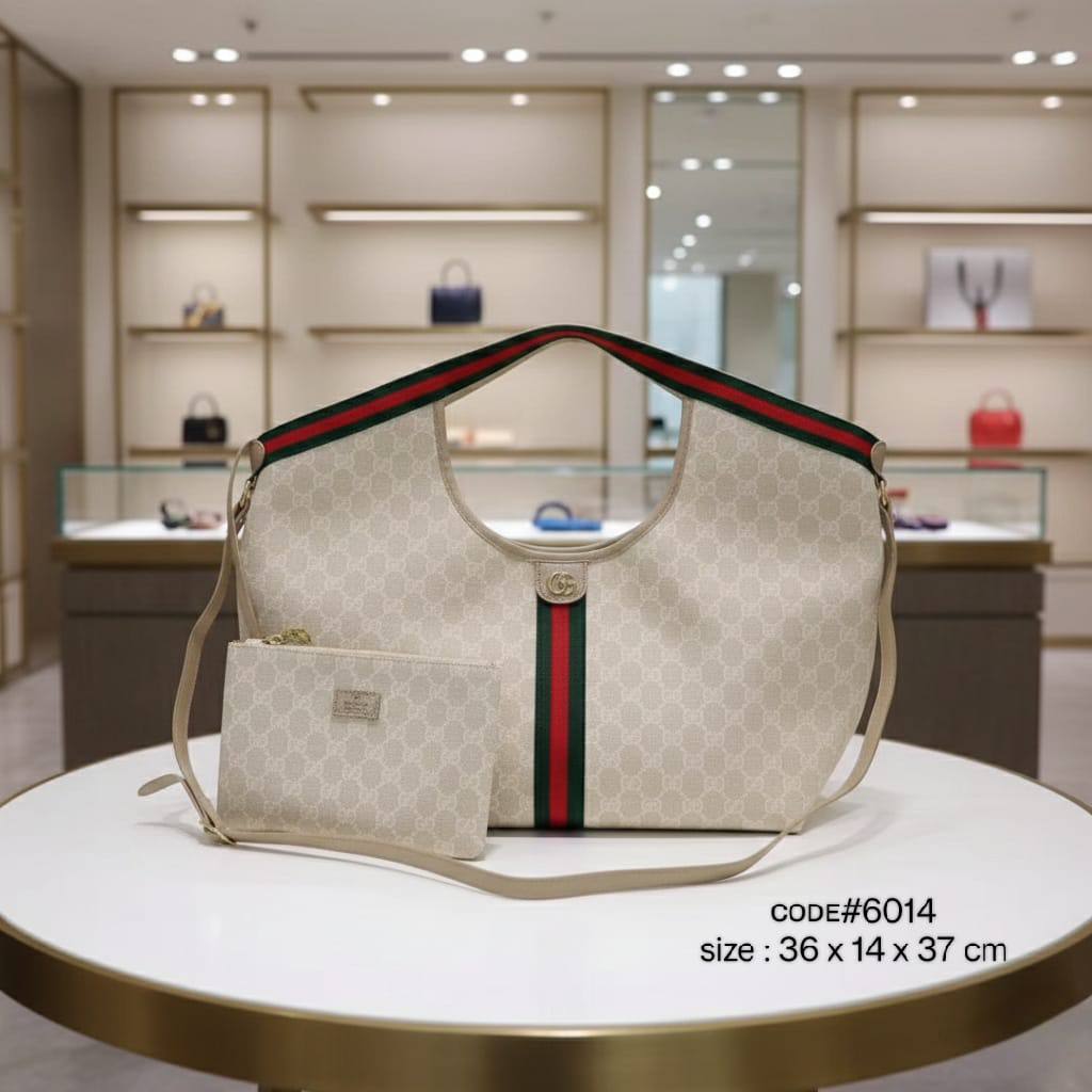 GUCCI ɢɪɢʟɪᴏ ᴛᴏᴛᴇʙᴀɢ
GG ɢʀᴇᴇɴ ᴀɴᴅ ʀᴇᴅ ᴡᴇʙ ᴛʀɪᴍ
ᴄᴀɴᴠᴀs ᴀɴᴅ ʟᴇᴀᴛʜᴇʀ ᴍᴀᴛᴇʀɪᴀʟ
ɢᴏʟᴅ ʜᴀʀᴅᴡᴀʀᴇ
sɪᴢᴇ : 36 cm

80 dhs✅

Zain31
♥️♥️♥️