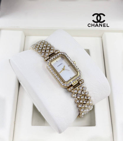 Chanel
*Ladies*
55 dhs💓

Zain29
♥️♥️♥️