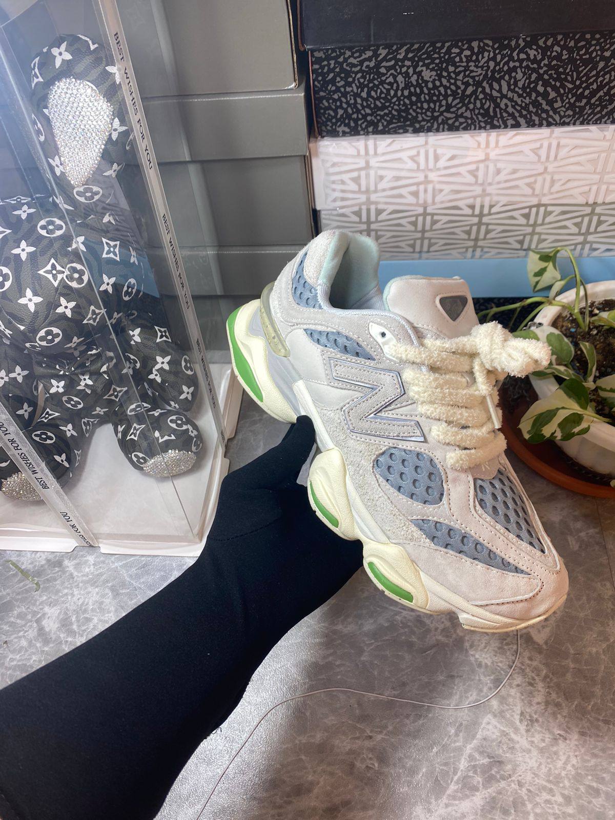 New Balance 90/60 "Bricks And Wood"🪵💚
36-45 AVAILABLE 🤩
230 dhs❣️

Zain242
♥️♥️♥️