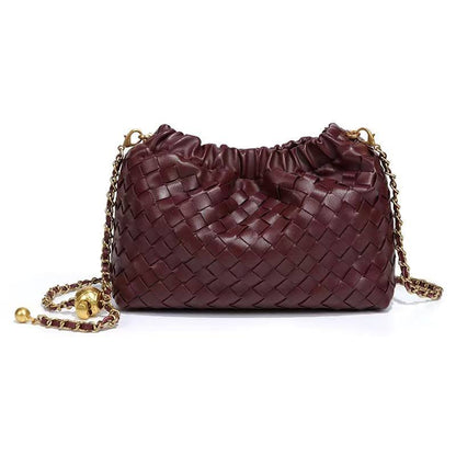 BOTTEGA VENETA 
90 dhs🇦🇪🇦🇪
22Cm

Zain161
♥️♥️♥️