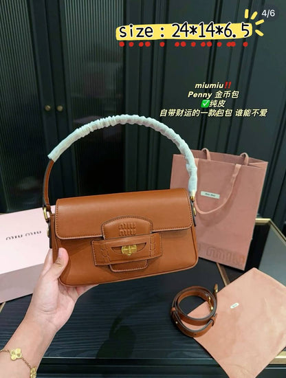 Miu Miu
with box
90 dhs✅

Zain38
♥️♥️♥️