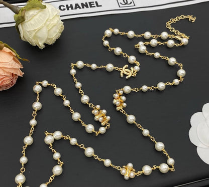 CHANEL 
Necklace 😍
Master quality 💯
With normal boxes 🗃️ 
110 dhs🇦🇪🇦🇪
With master box 📦 
130 dhs🇦🇪🇦🇪

Zain216
♥️♥️♥️