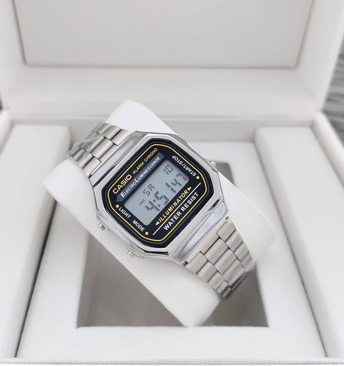 Casio
40 dhs🪙

Zain29
♥️♥️♥️