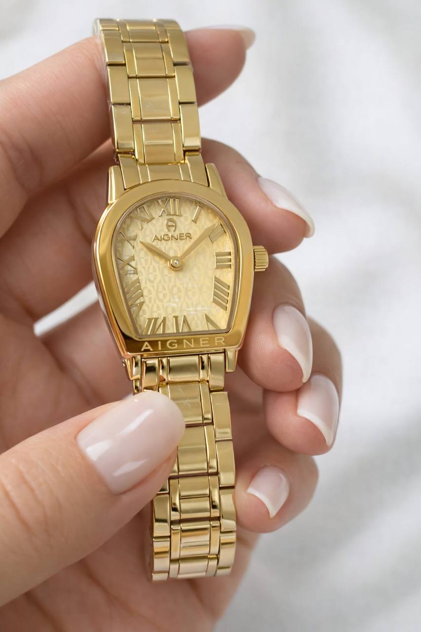 Aigner 
watch for ladies good quality 
260 dhs🇦🇪

Zain59
♥️♥️♥️