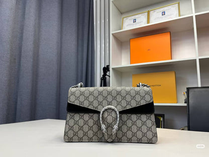 Gucci - Master
For Price 👇 WTSP Text Zain 0568585901

Zain10
♥️♥️♥️