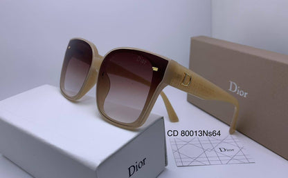 Dior
70 dhs❣️

Zain126
♥️♥️♥️
