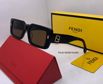 Fendi
master quality 
180 dhs✅

Zain126
♥️♥️♥️