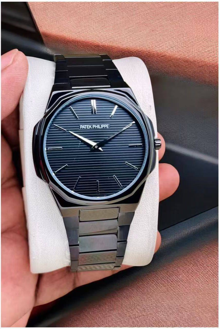PATEK PHILIPPE SLIM MEN
*GOOD QUALITY*
*WEIGHT LESS CHAIN*
120 dhs💓
*BATTERY*

Zain29
♥️♥️♥️