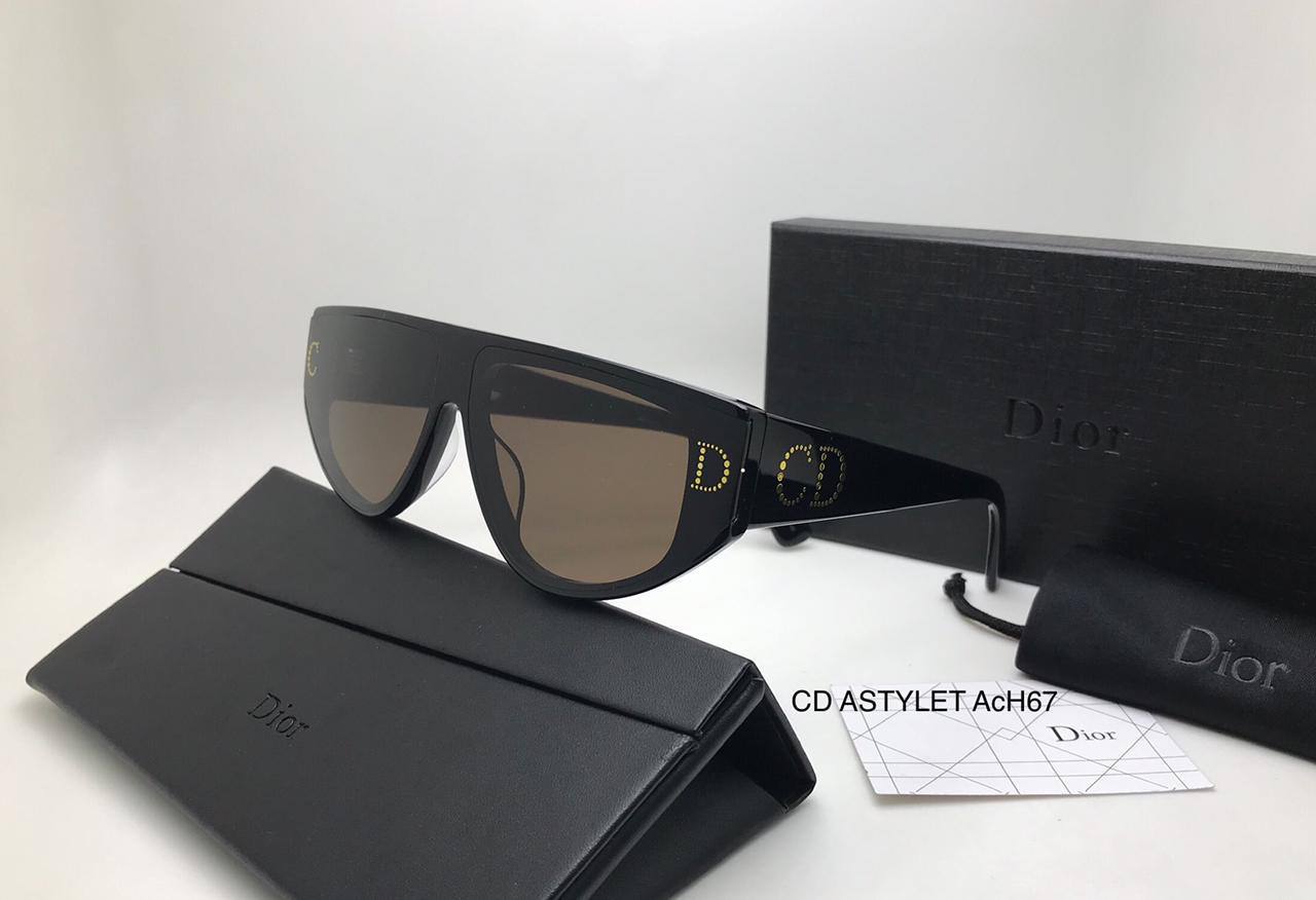 Sunglasses
Dior - Cartier 
Super master 
180 dhs🪙🌺

Zain126
♥️♥️♥️