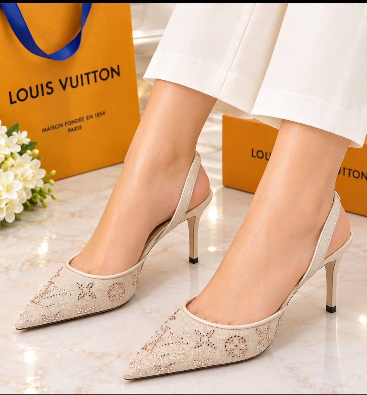 RESTOCKS 🔥🔥

LV 7cm
Good quality 💯
size 36-38-38-39-40-41
115 dhs🇦🇪🇦🇪

Zain21
♥️♥️♥️♥️