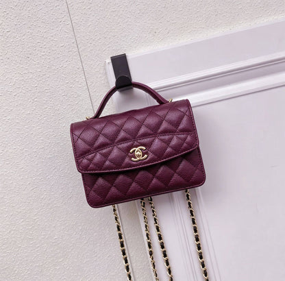 CHANEL 
COPY ONE 
 WITH BOX 
150 dhs🇦🇪🇦🇪

Zain295
♥️♥️♥️