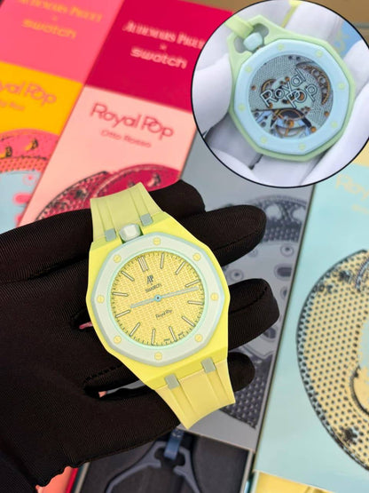 Swatch Royal pop good quality with box and papper bag and guarante card cataluck 
160 dhs🇦🇪🇦🇪
 ( BATTERY)

Zain59
♥️♥️♥️