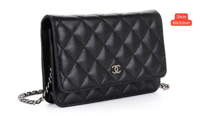 Chanel 
20cm 
with box 
80 dhs🇦🇪🇦🇪

Zain168
♥️♥️♥️