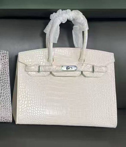 Hermes
25cm 100 dhs🇦🇪 
30cm 115 dhs🇦🇪

Zain143
♥️♥️♥️