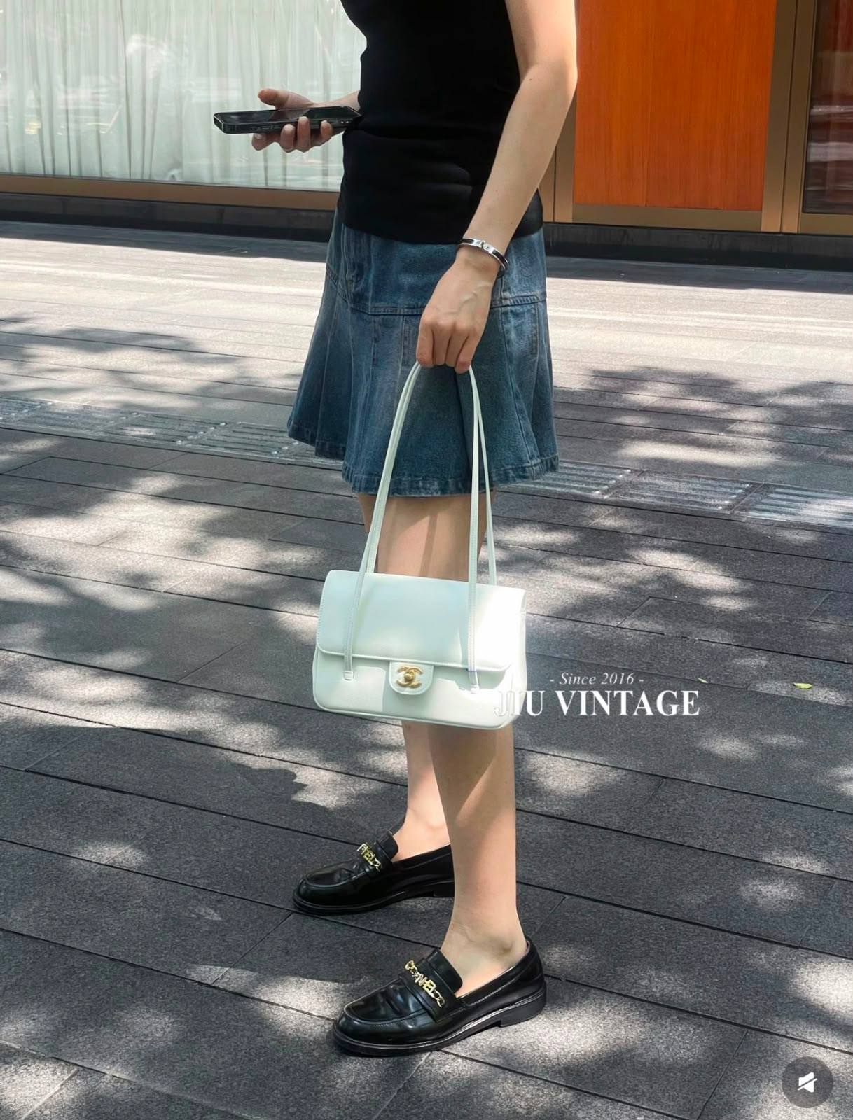 CHANEL
 GOOD QUALITY 
WITH BOX 
130 dhs✅

Zain295
♥️♥️♥️
