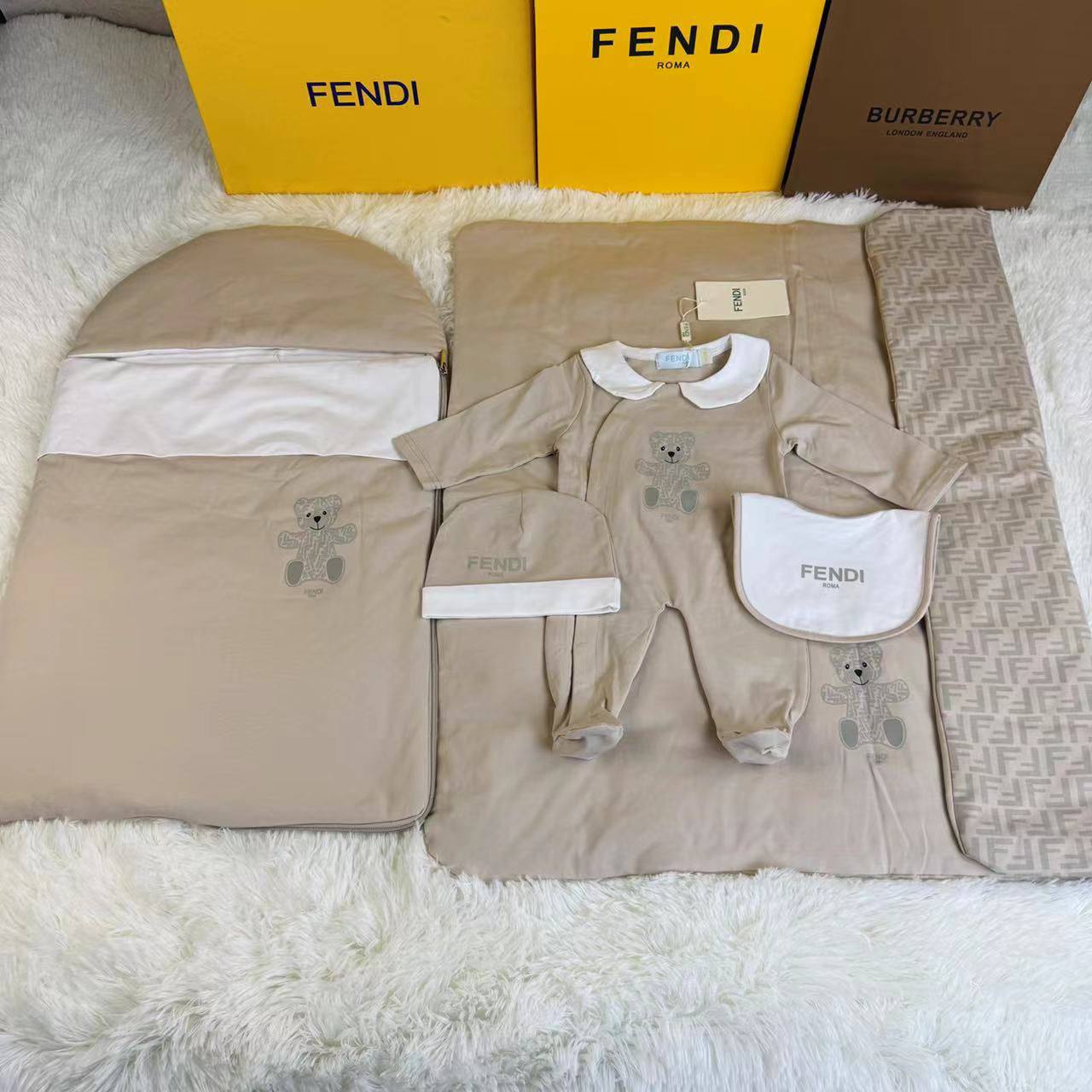 New Stock
230 dhs🪙🌨️

Zain151
♥️♥️♥️