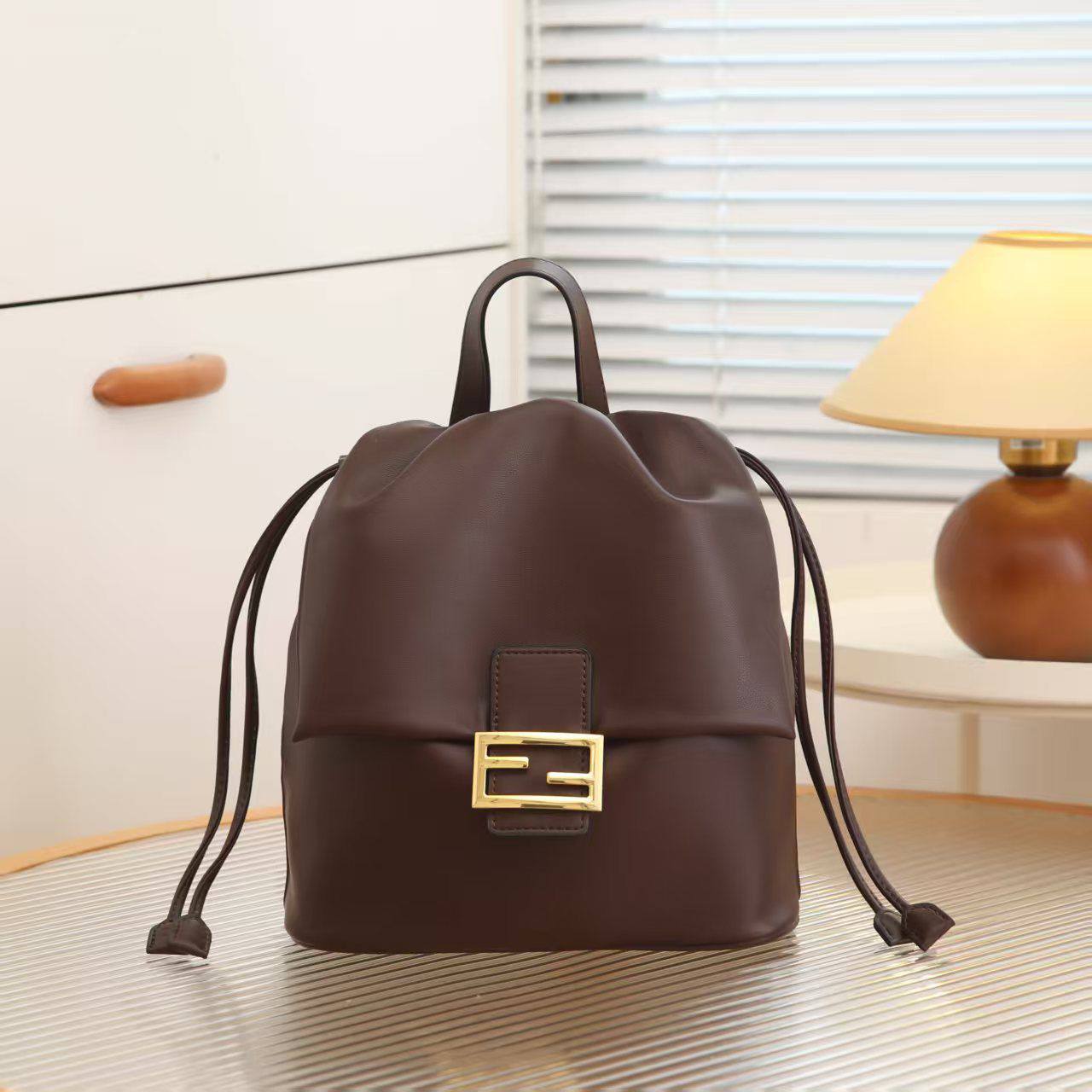 Fendi
110 dhs🪙🌨️

Zain186
Zain143
♥️♥️♥️