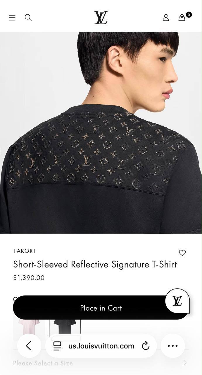 LV❣️
SUPER MASTER QUALITY ✨
SIZE :S M L XL XXL
350 dhs🇦🇪🇦🇪🇦🇪

Zain327
♥️♥️♥️
