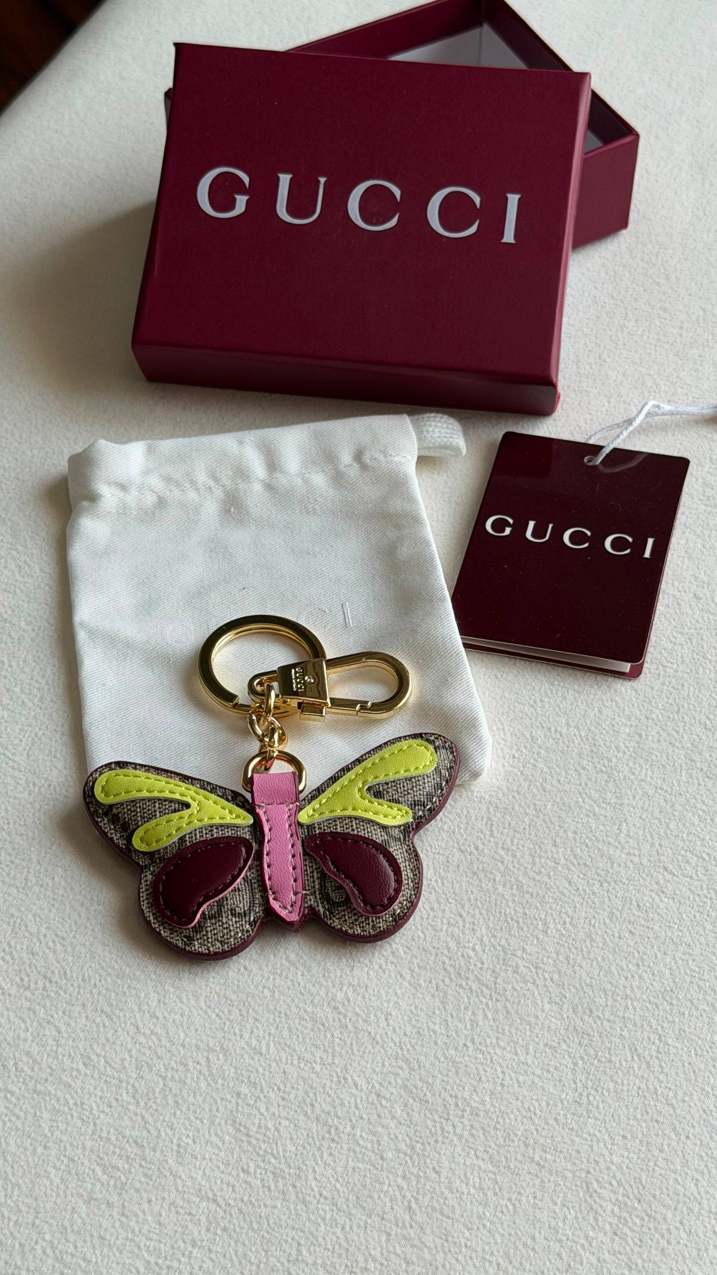 GUCCI CHARMS
Super master quality 
*with complete packing*🎁

320 dhs✅

Zain280
♥️♥️♥️