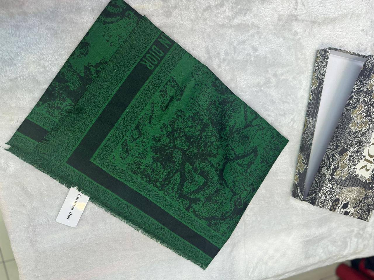 Cotton scarf 
45 dhs🪙💕

Zain93
♥️♥️♥️