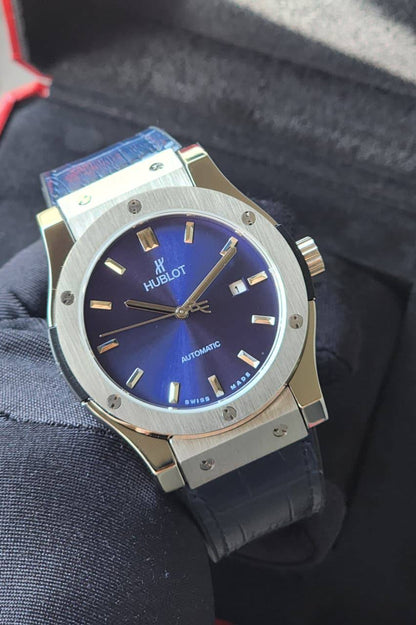 Hublot watch for men 
good quality automatic 
210 dhs💓

Zain59
♥️♥️♥️