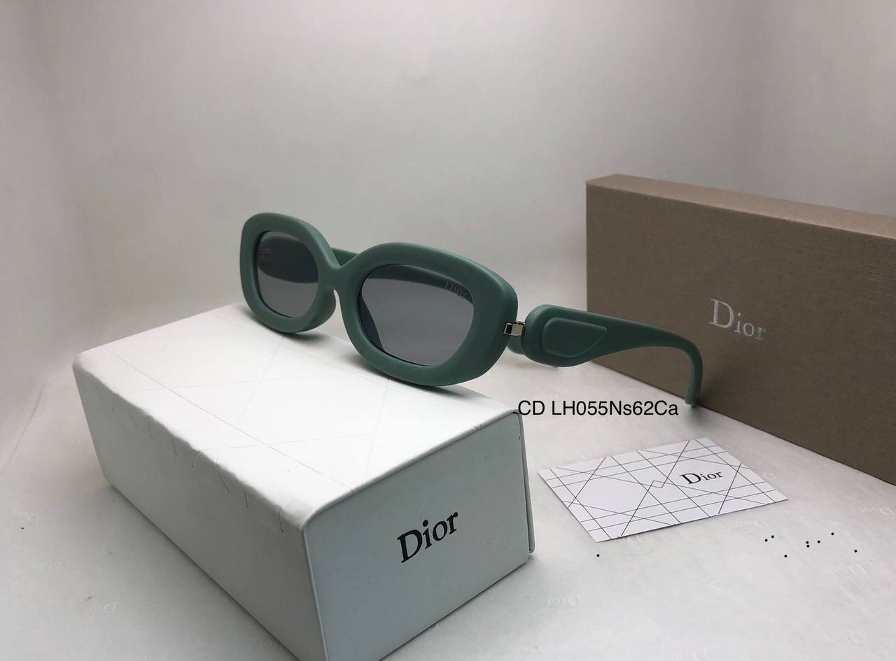 Dior
70 dhs✅

Zain126
♥️♥️♥️