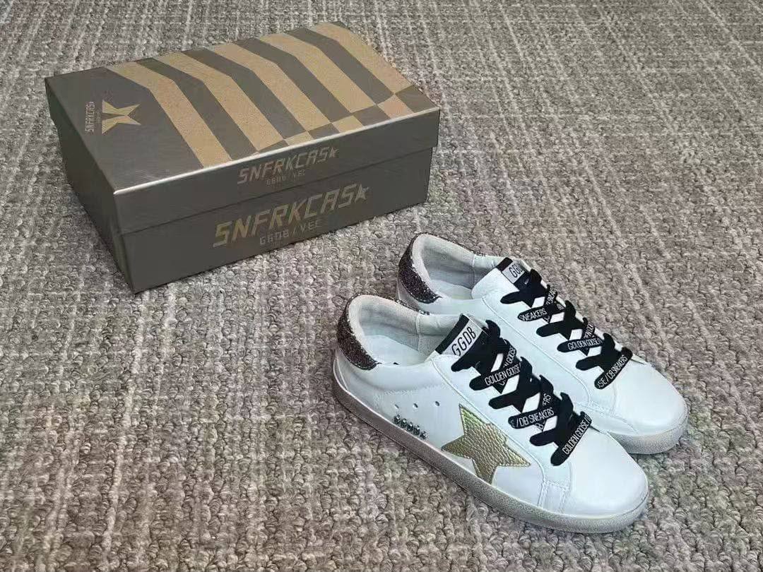 GGDB

Size 36 to 41
130 dhs🇦🇪🇦🇪

Zain103
♥️♥️♥️