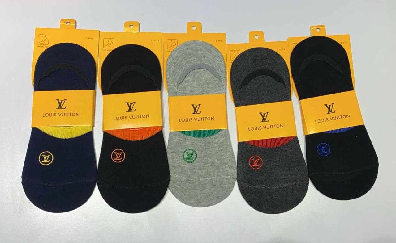 big offer men and women 
Socks
For 12 pic 
55 dhs✅

Zain161
♥️♥️♥️